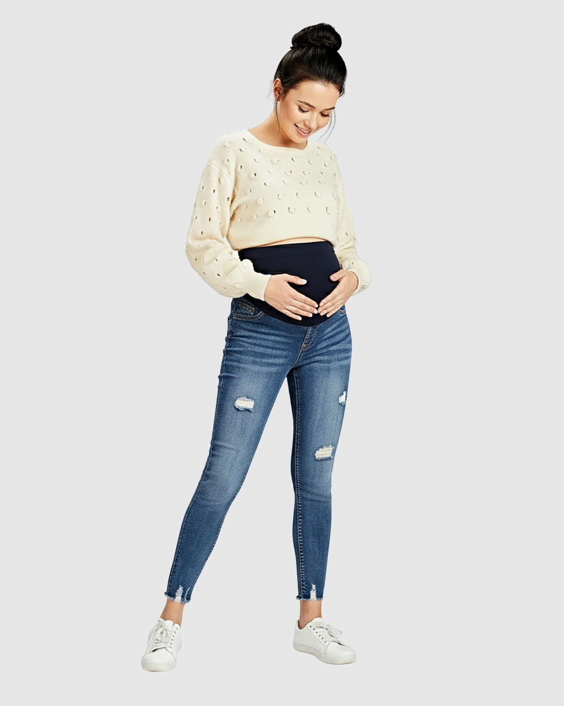 Frayed Hem Distressed Skinny Maternity Jeans