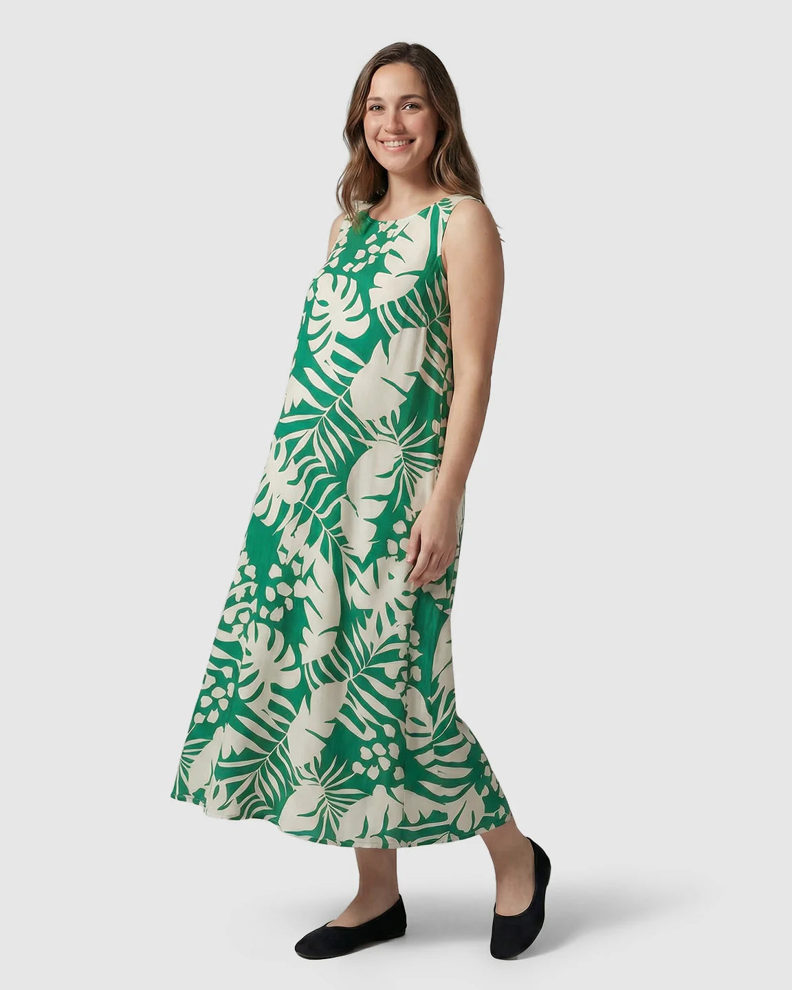 Tropical-Print Sleeveless Maternity Dress