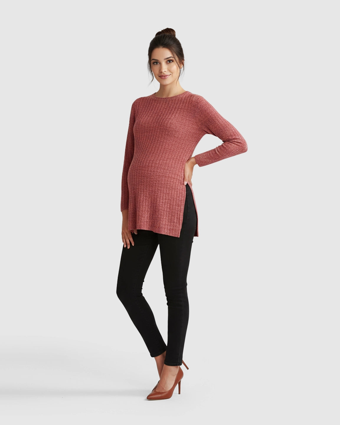 Ribbed Knit Side-Slit Long Sleeve Maternity Top