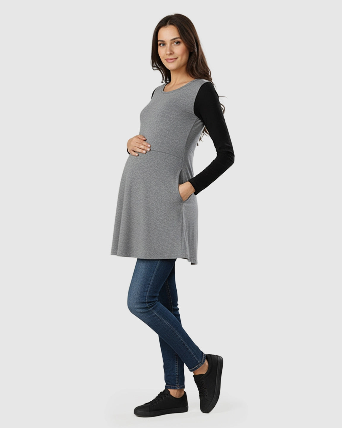 Long-sleeves Relaxed Fit Maternity & Nursing Top