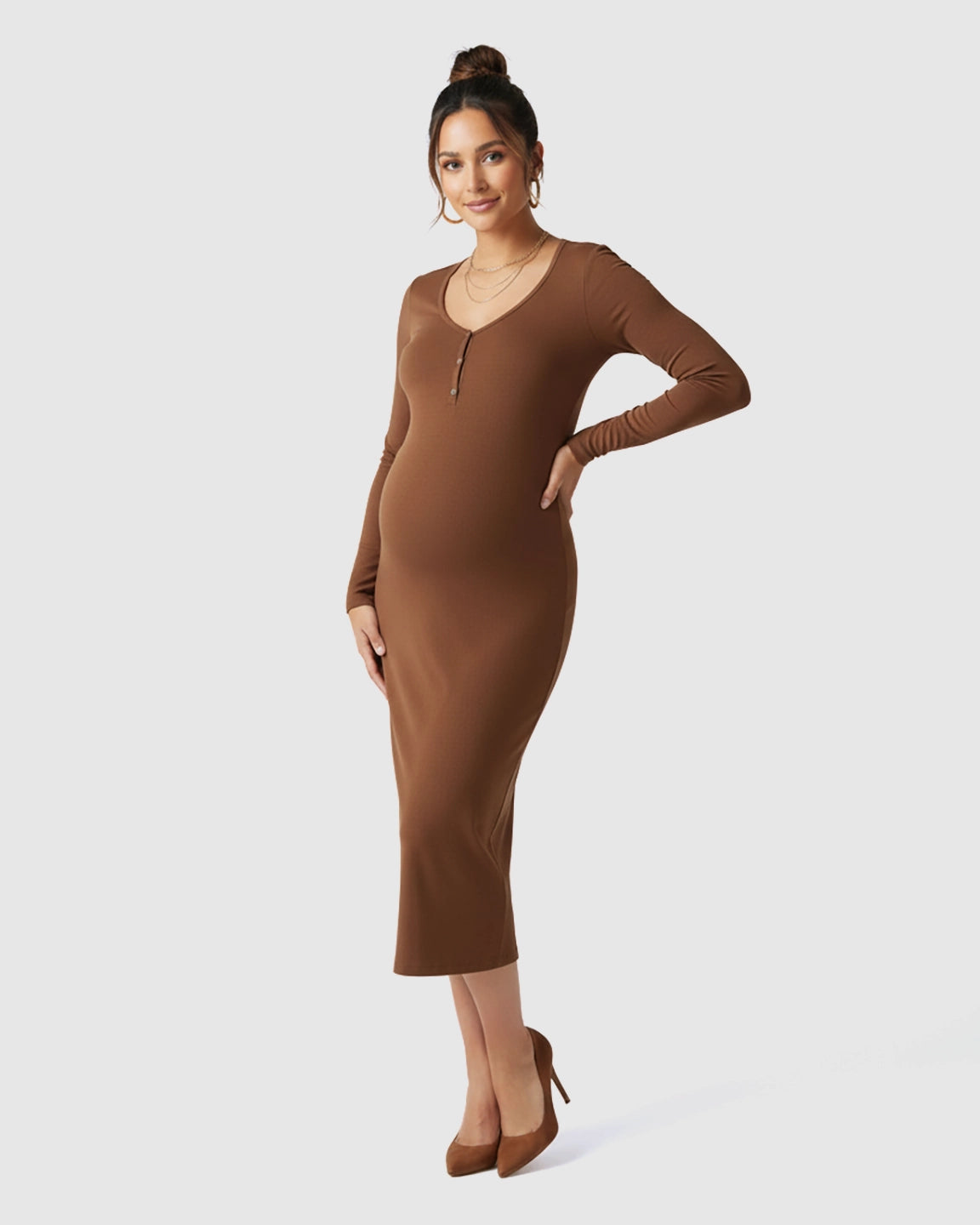Ribbed Knit Long-Sleeve Maternity Midi Dress