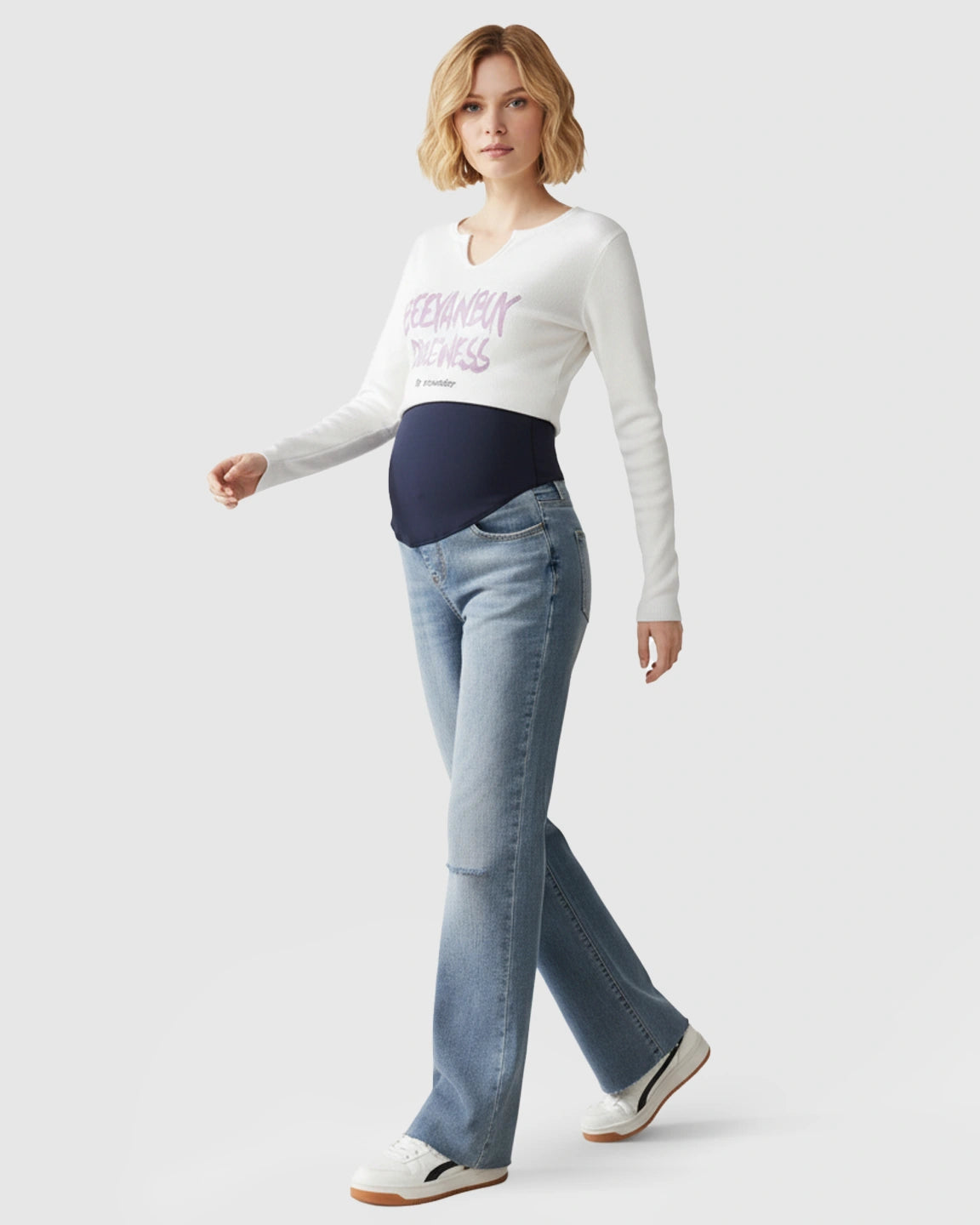 Knee-Ripped Retro Maternity Jeans