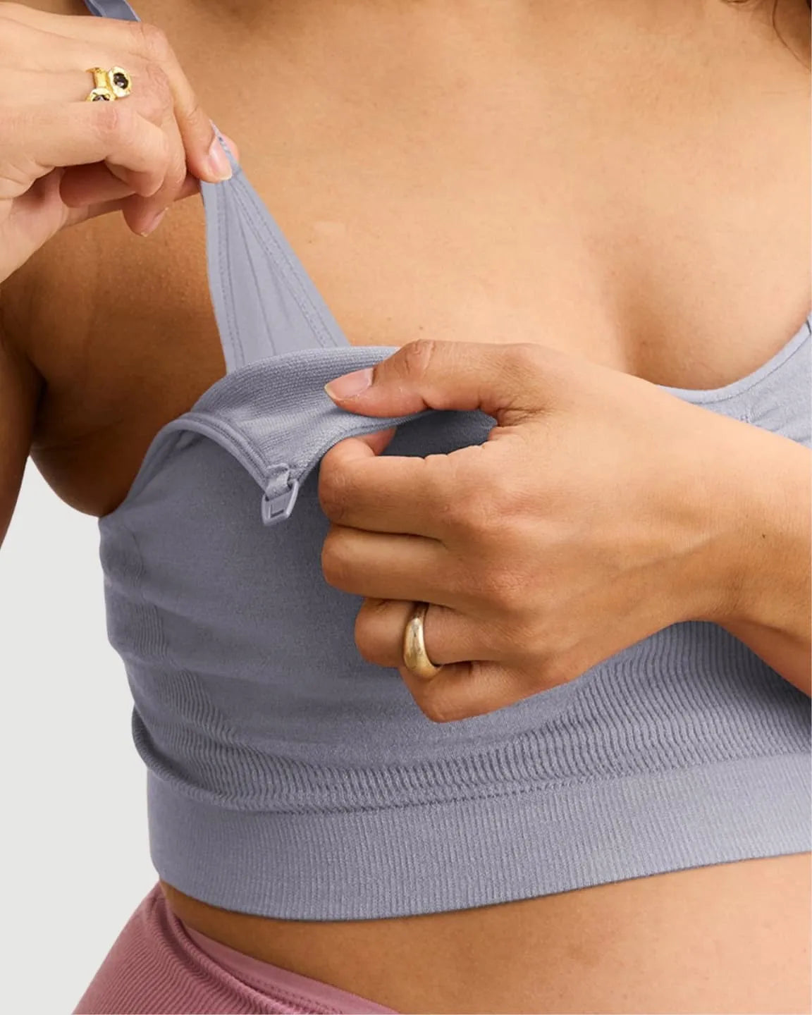 Hands-Free Stretch Nursing & Pumping Bra