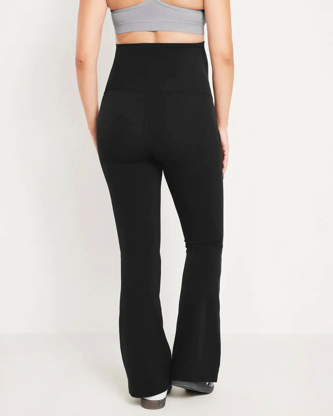 Two-Pocket Flare Maternity Leggings