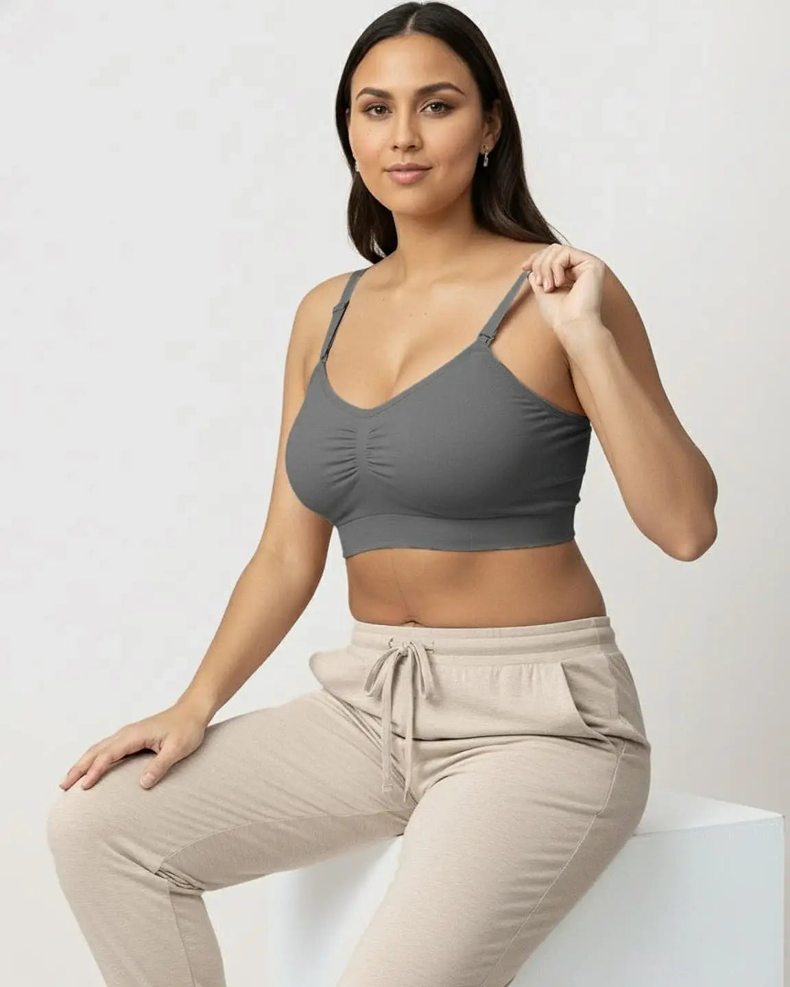 Hands-Free Stretch Nursing & Pumping Bra