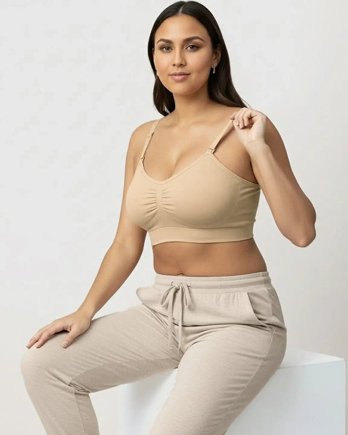 Hands-Free Stretch Nursing & Pumping Bra