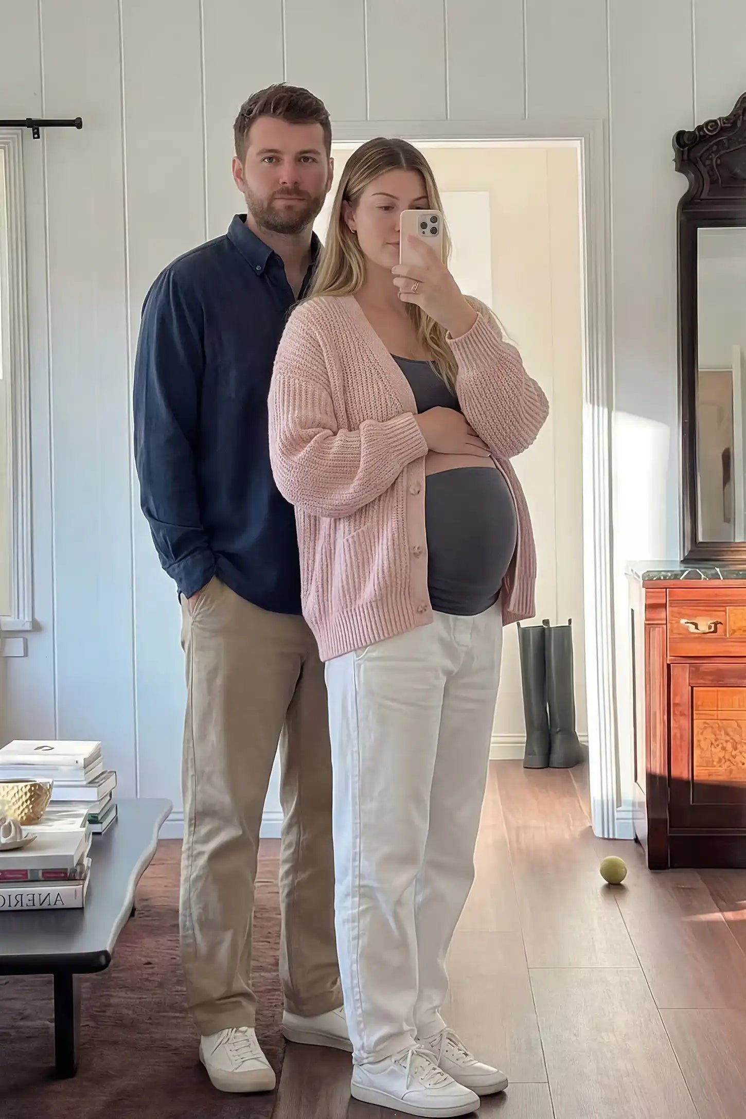 Seamless Support Maternity Belly Band Seamless Support Maternity Belly Band in dark gray featuring wide high-rise fit and seamless tubular design on pregnant model.