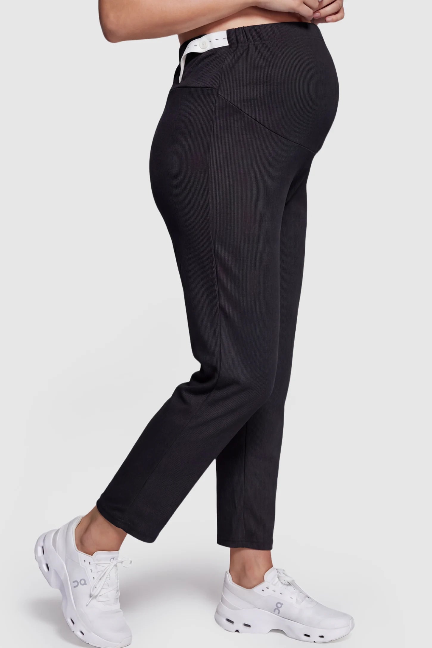 Adjustable Elastic Waist Straight Leg Maternity Pants Straight Leg Maternity Pants in black featuring an adjustable elastic waist on a pregnant model.