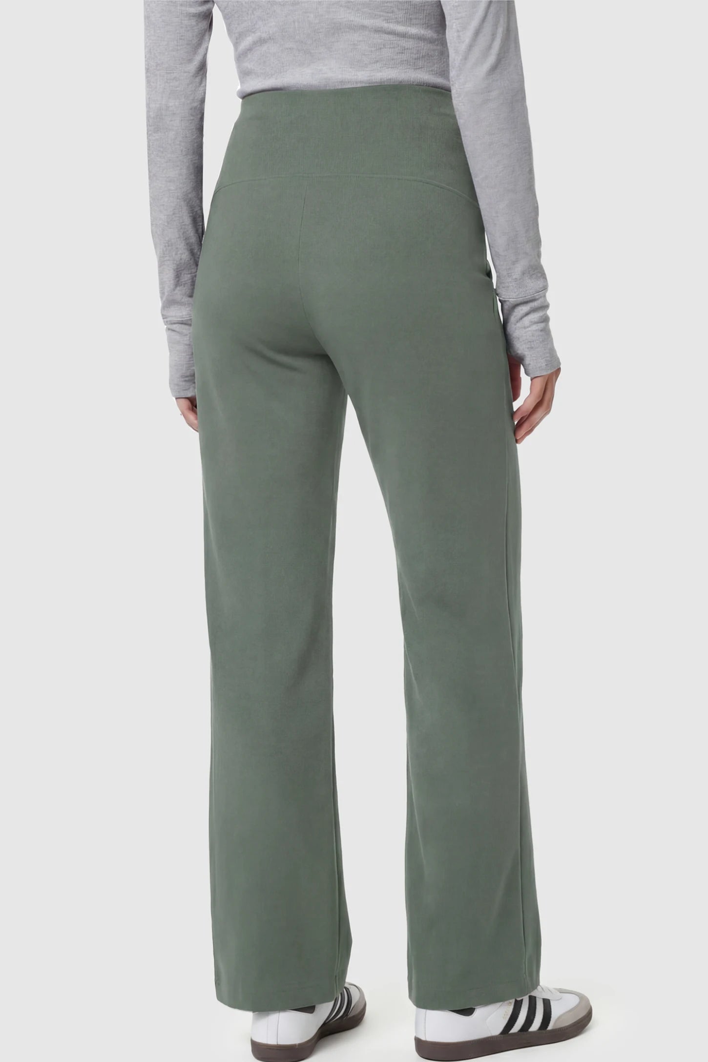 High Stretch Wide Leg Pocketed Maternity Pants High-Stretch Wide Leg Pocketed Maternity Pants in Green featuring a seamless over-the-bump panel and side pocket on a pregnant model.