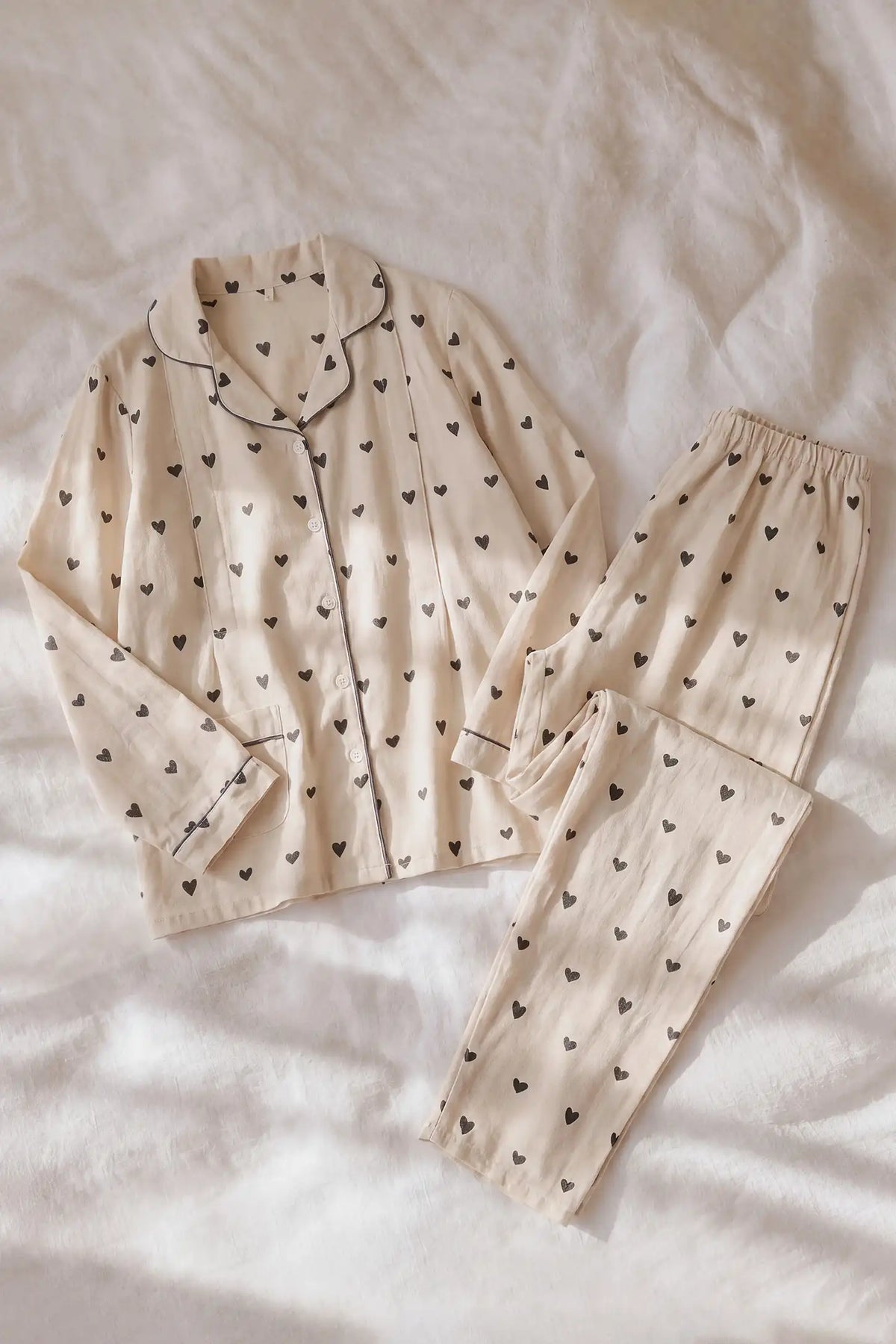 Beige Heart Cotton Gauze Side-Access Nursing Set