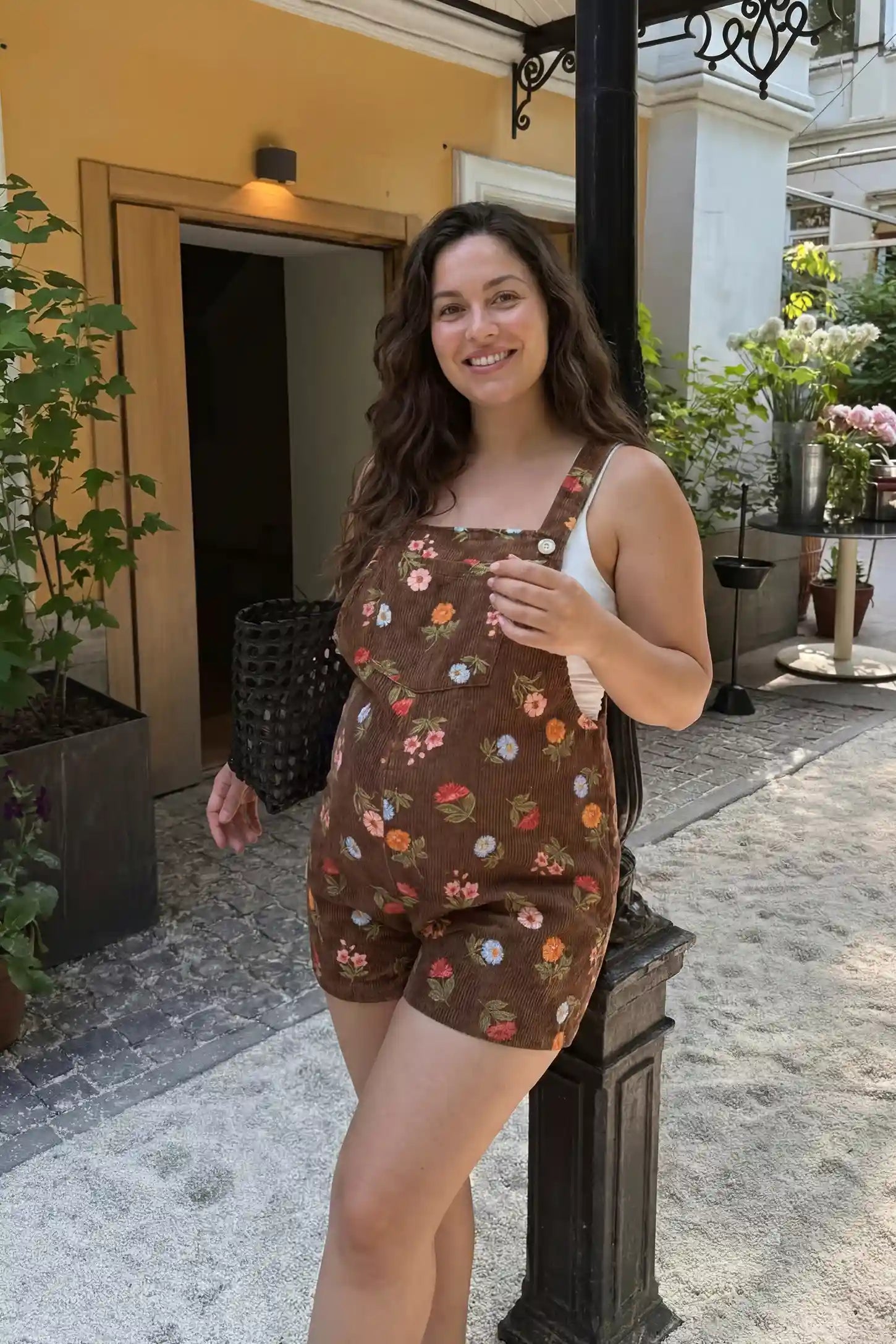 Adjustable Waist Front Pocket Maternity Short Overalls