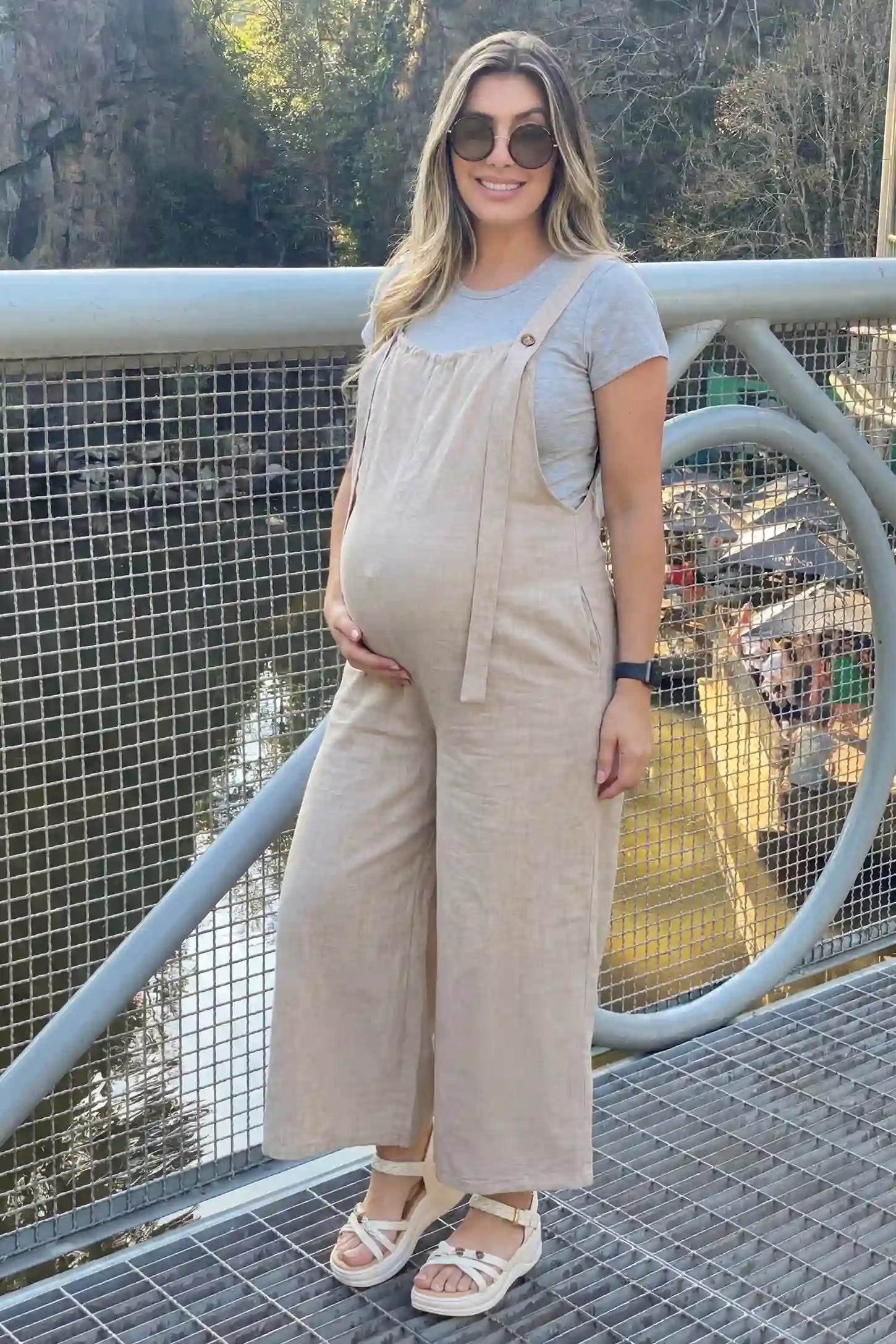 Loose Fit Wide Leg Sleeveless Maternity Jumpsuit