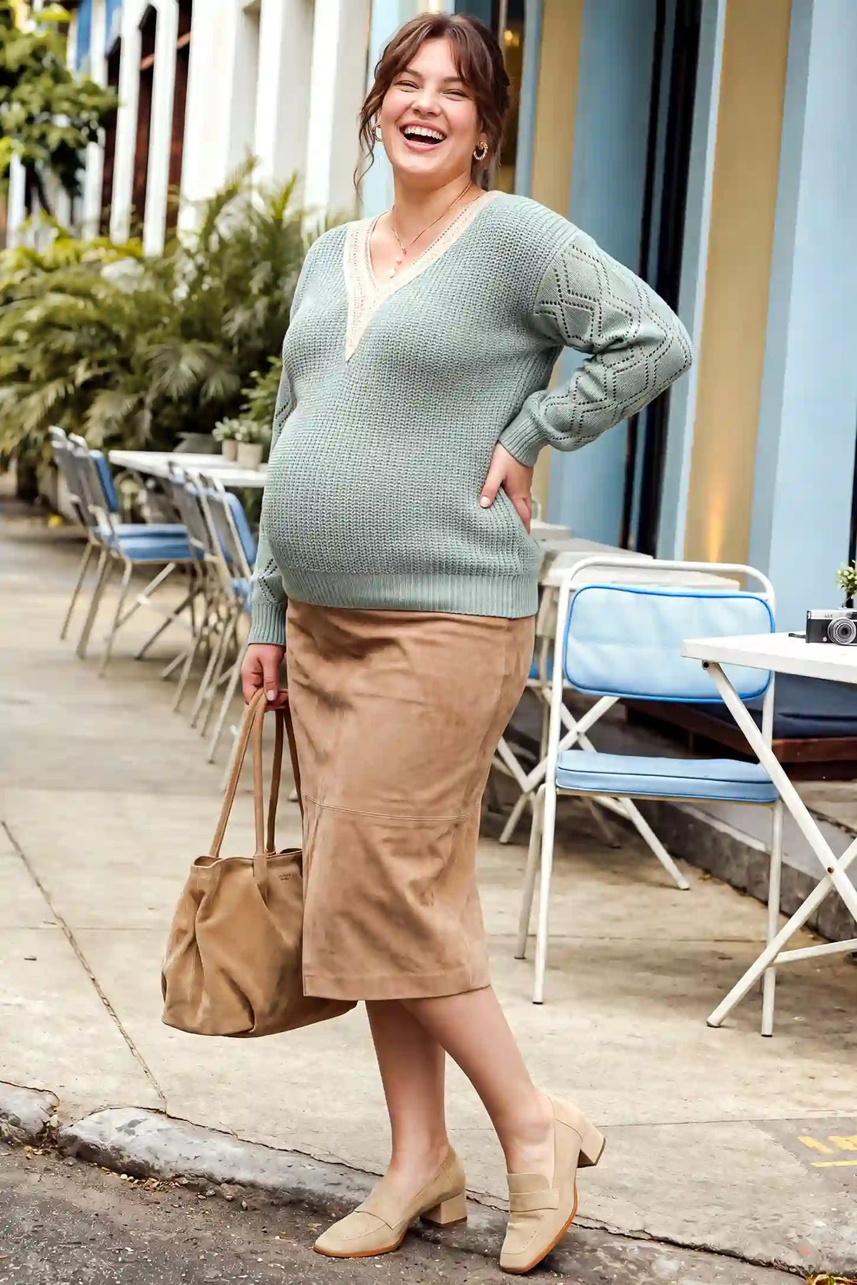 Contrast Lace-Trimmed Maternity Pullover Sweater