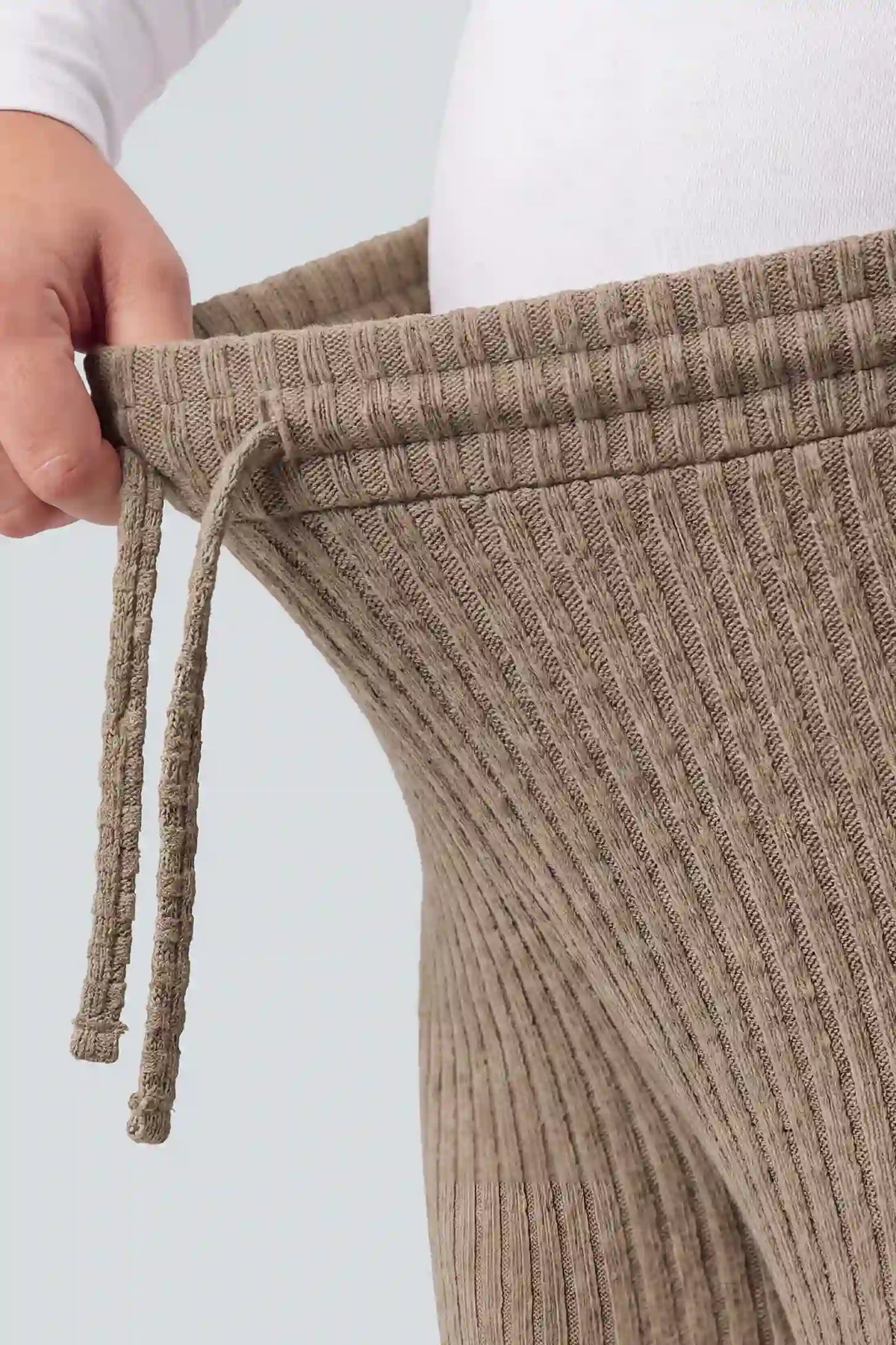 Maternity Wide-Leg Ribbed Lounge Pants