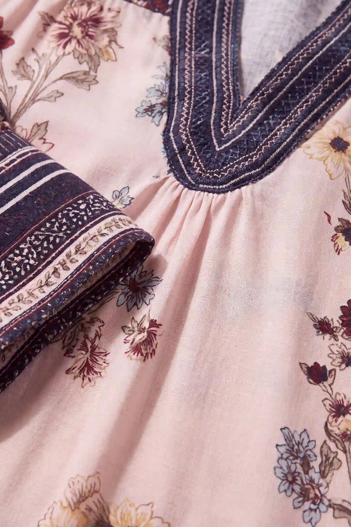 Floral Print Boho V-Neck Maternity Blouse