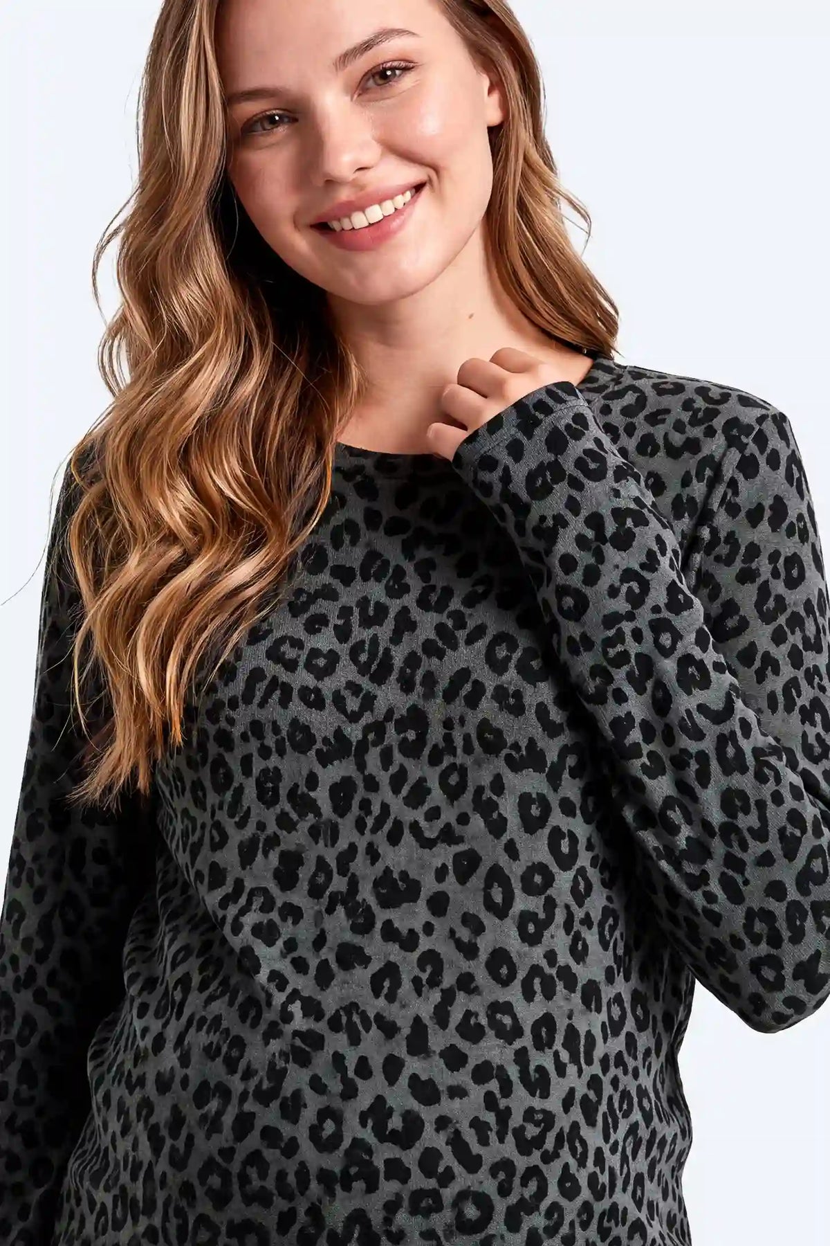 Leopard Print Long Sleeve Maternity Tee