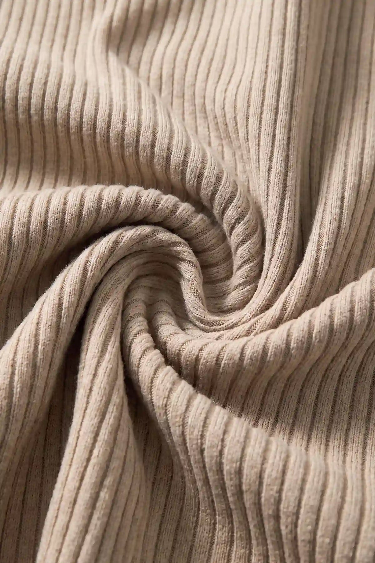 Maternity Scallop Trim V-Neck Ribbed Top
