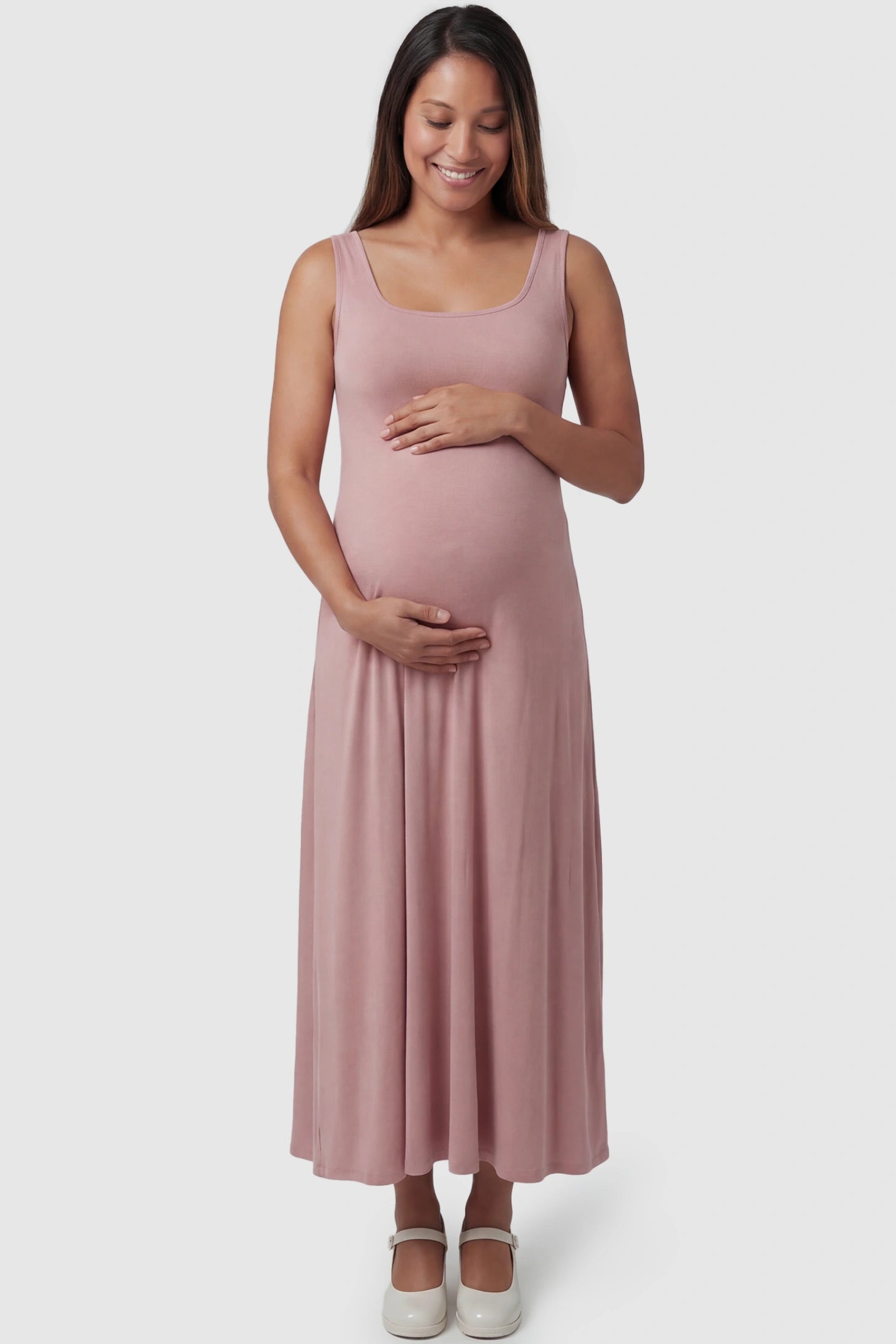 Square neck sleeveless maternity maxi dress in pink with sleeveless design, front view on pregnant model