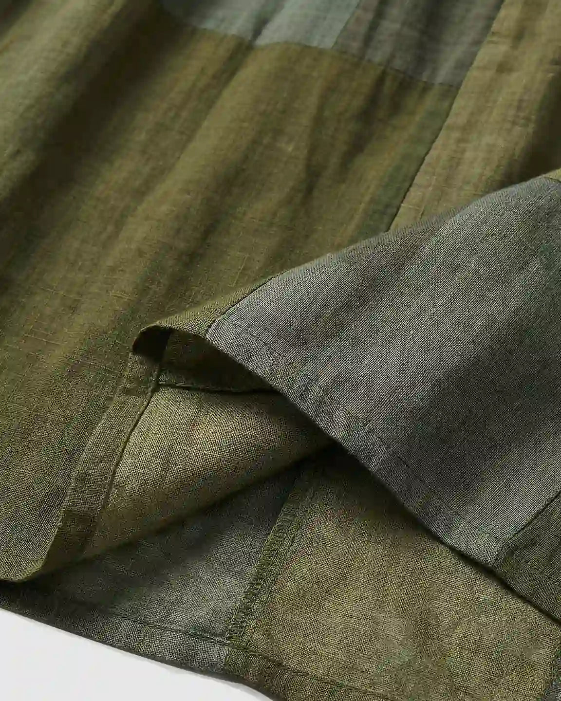 Pocketed Plaid Loose Maternity Maxi Dress