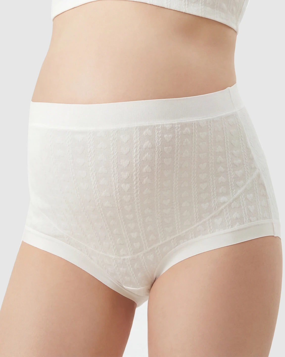 Embossed Heart Mid-Waist Maternity Underwear