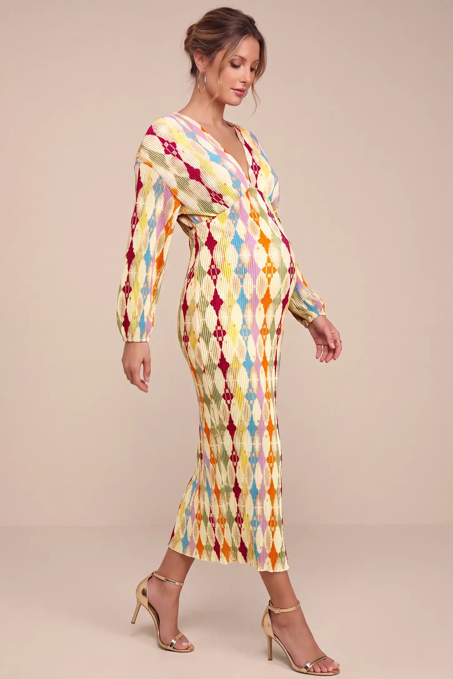 Cream Multi Geo V-Neck Pleated Maternity Dress