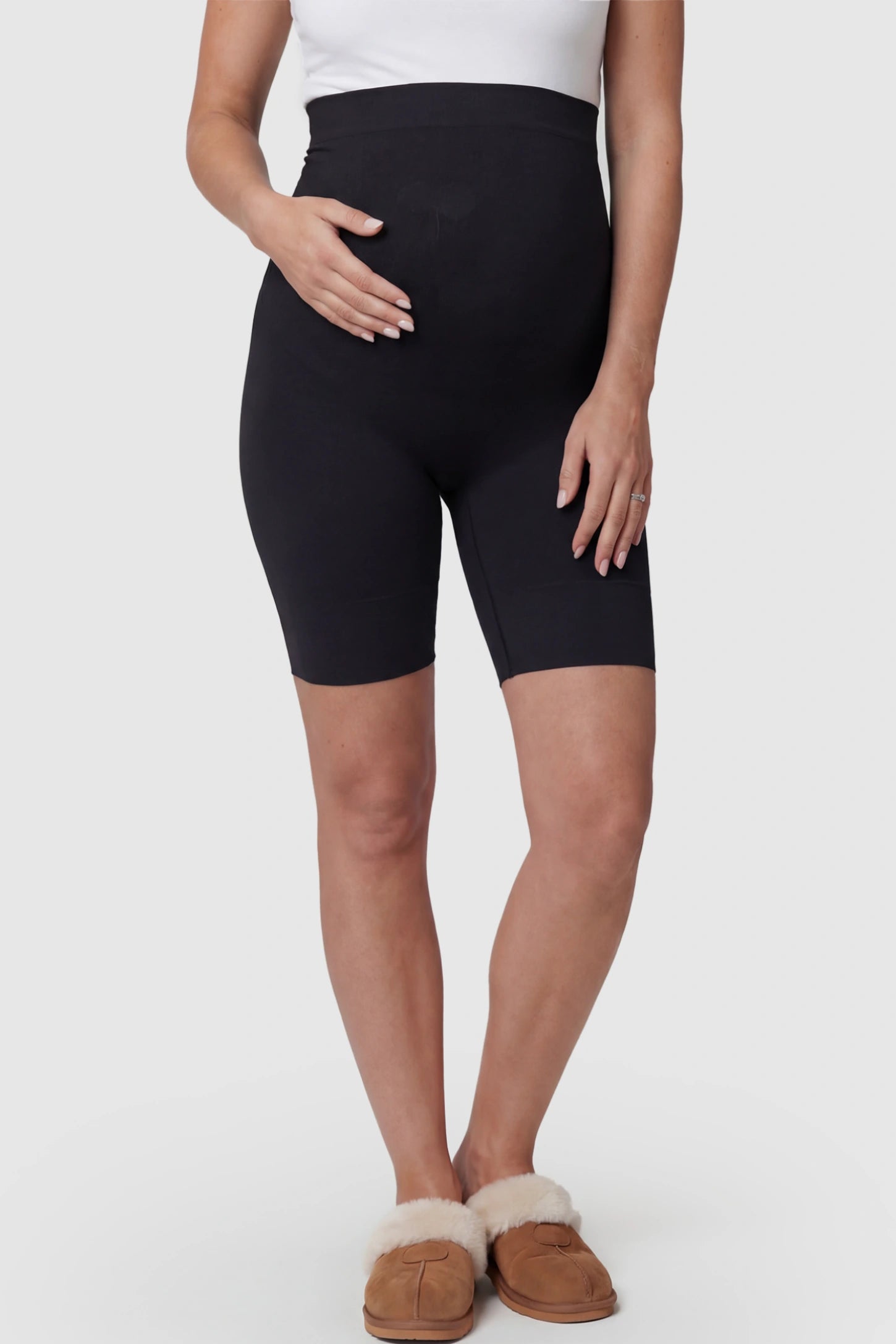Seamless High Waist Support Maternity Shapewear Shorts Seamless High Waist Support Maternity Shapewear Shorts in Black Color featuring over-the-belly panel on a pregnant model.