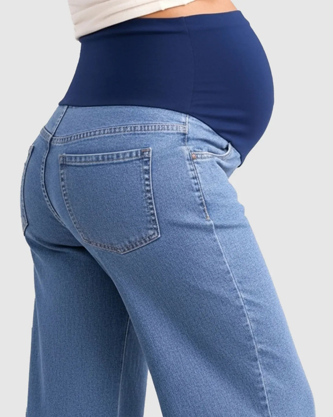Raw Hem Loose Straight-Leg Maternity Jeans with Tummy Support