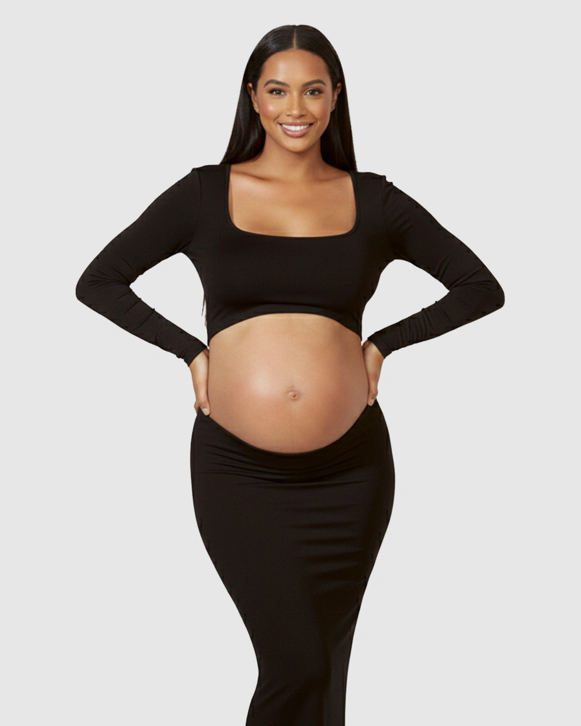 Long Sleeve Bump-Revealing Bodycon Maternity Maxi Dress