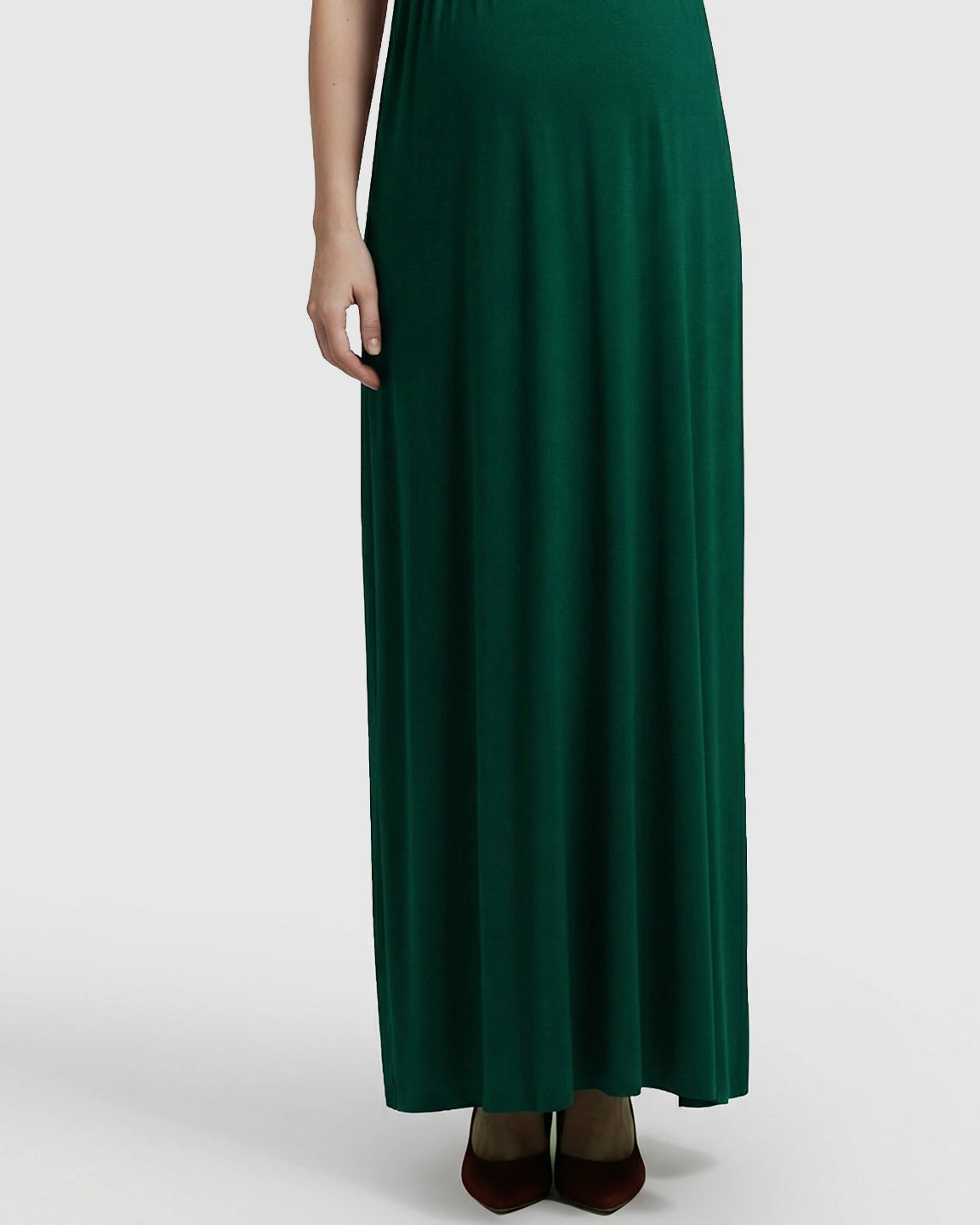 Crossover V-Neck Flowy Silhouette Maternity Maxi Dress