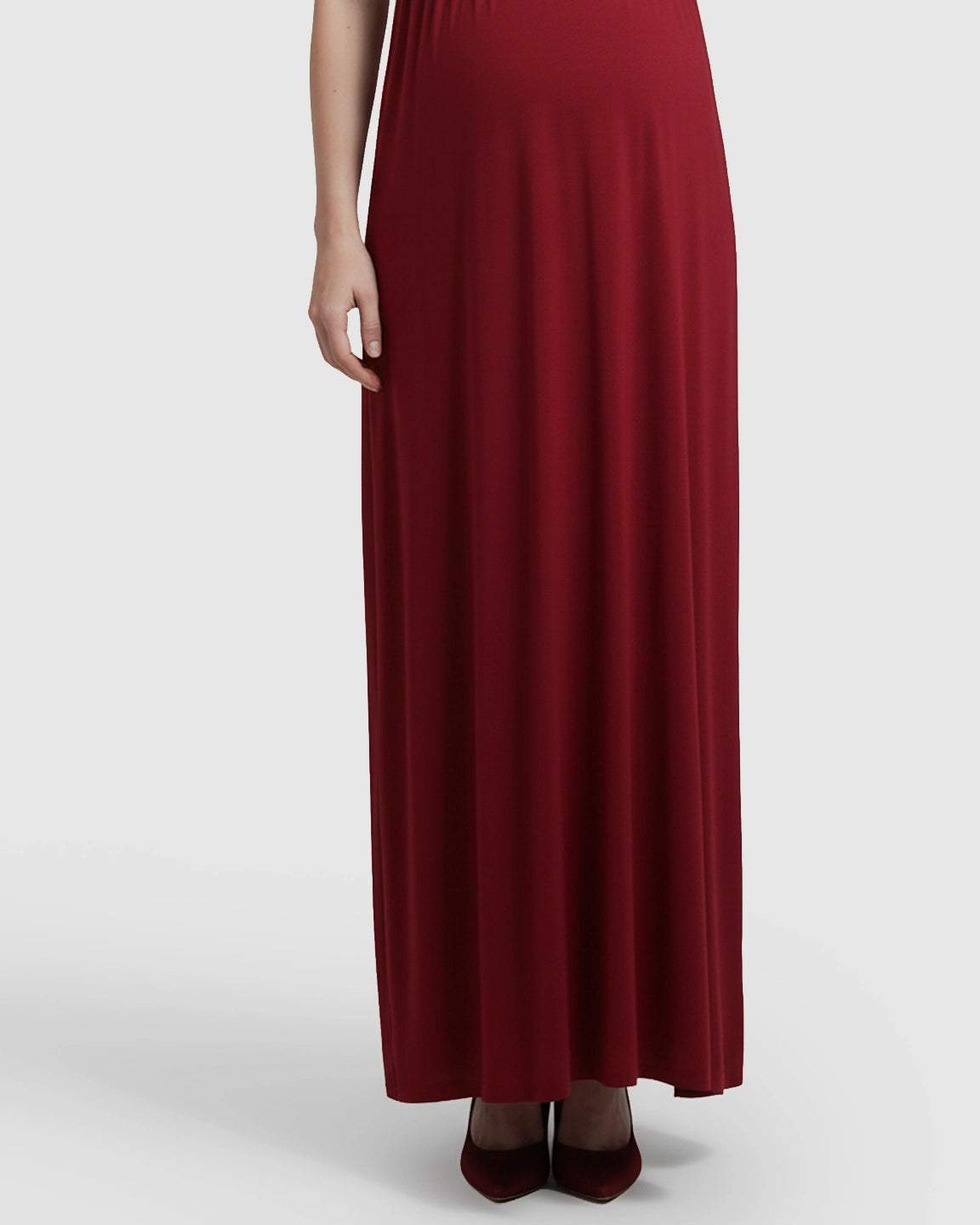 Crossover V-Neck Flowy Silhouette Maternity Maxi Dress