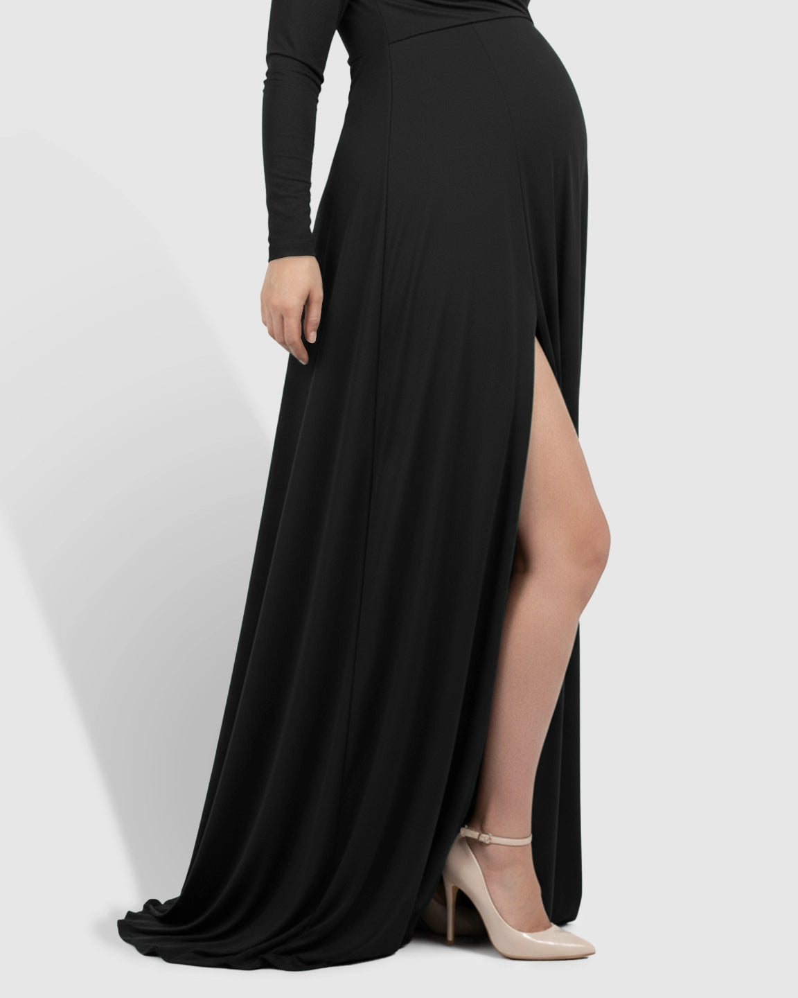 Off-Shoulder Fitted Silhouette Maternity Maxi Dress
