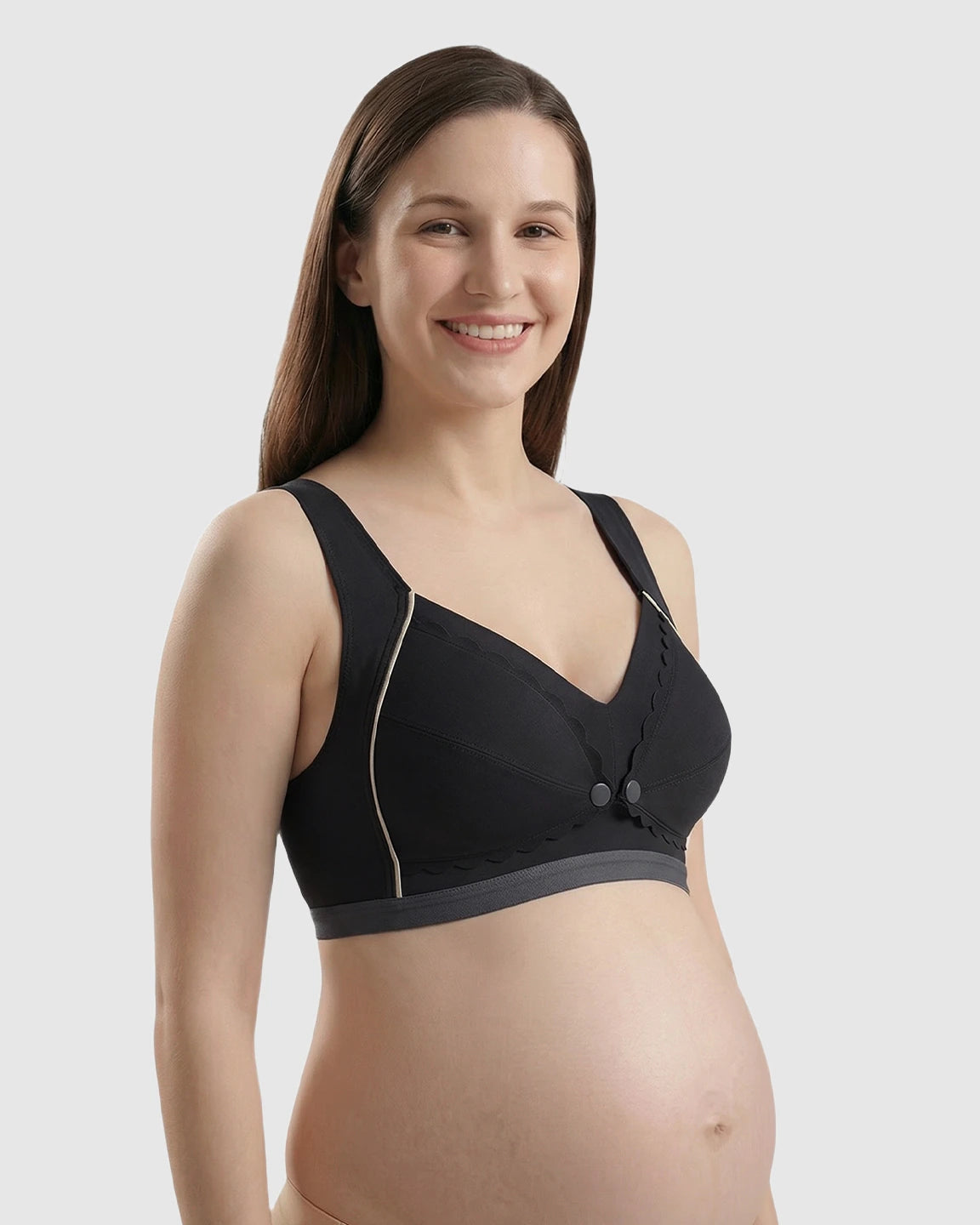 Scalloped V-Neck Contrast Trim Nursing Bra