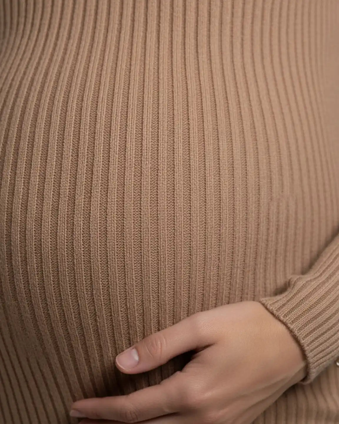 Ribbed Knit Bodycon Puff Sleeve Maternity Short Dress