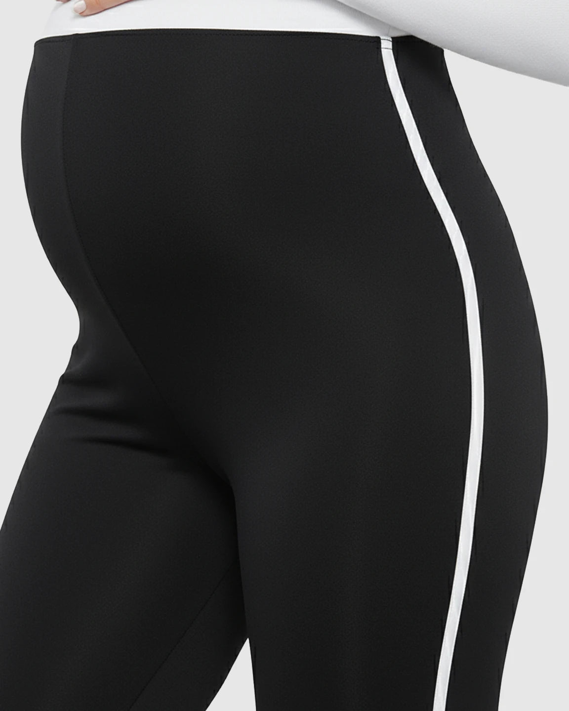 Shaping Side-Stripe Maternity Leggings