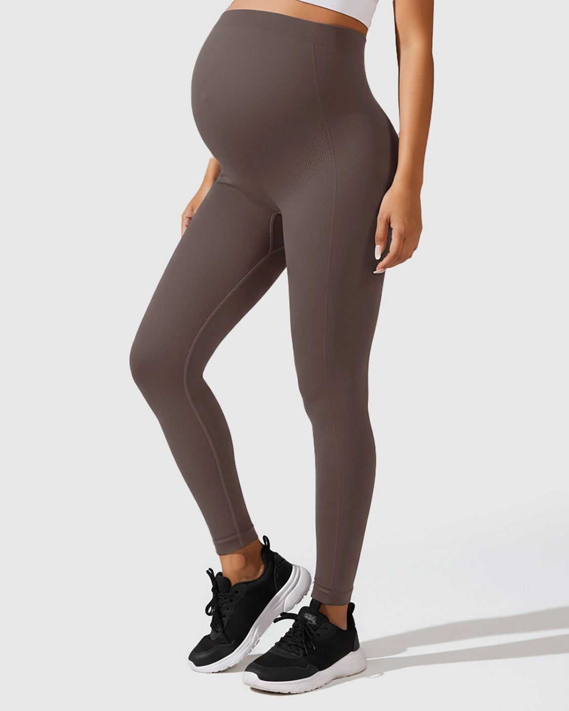 Seamless M-shape Maternity Leggings