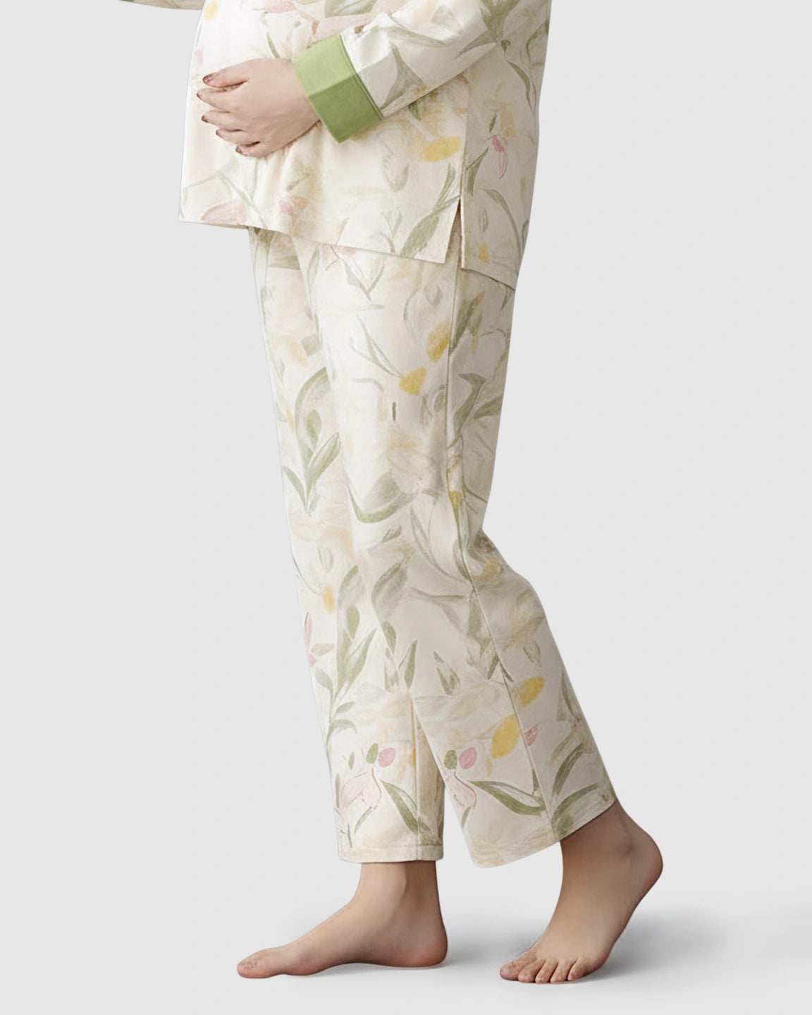 Built-In Chest Pad Floral Maternity Nursing Lounge Set