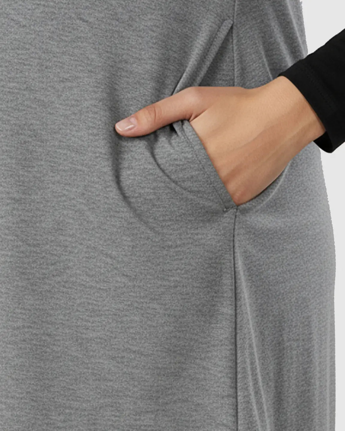 Long-sleeves Relaxed Fit Maternity & Nursing Top