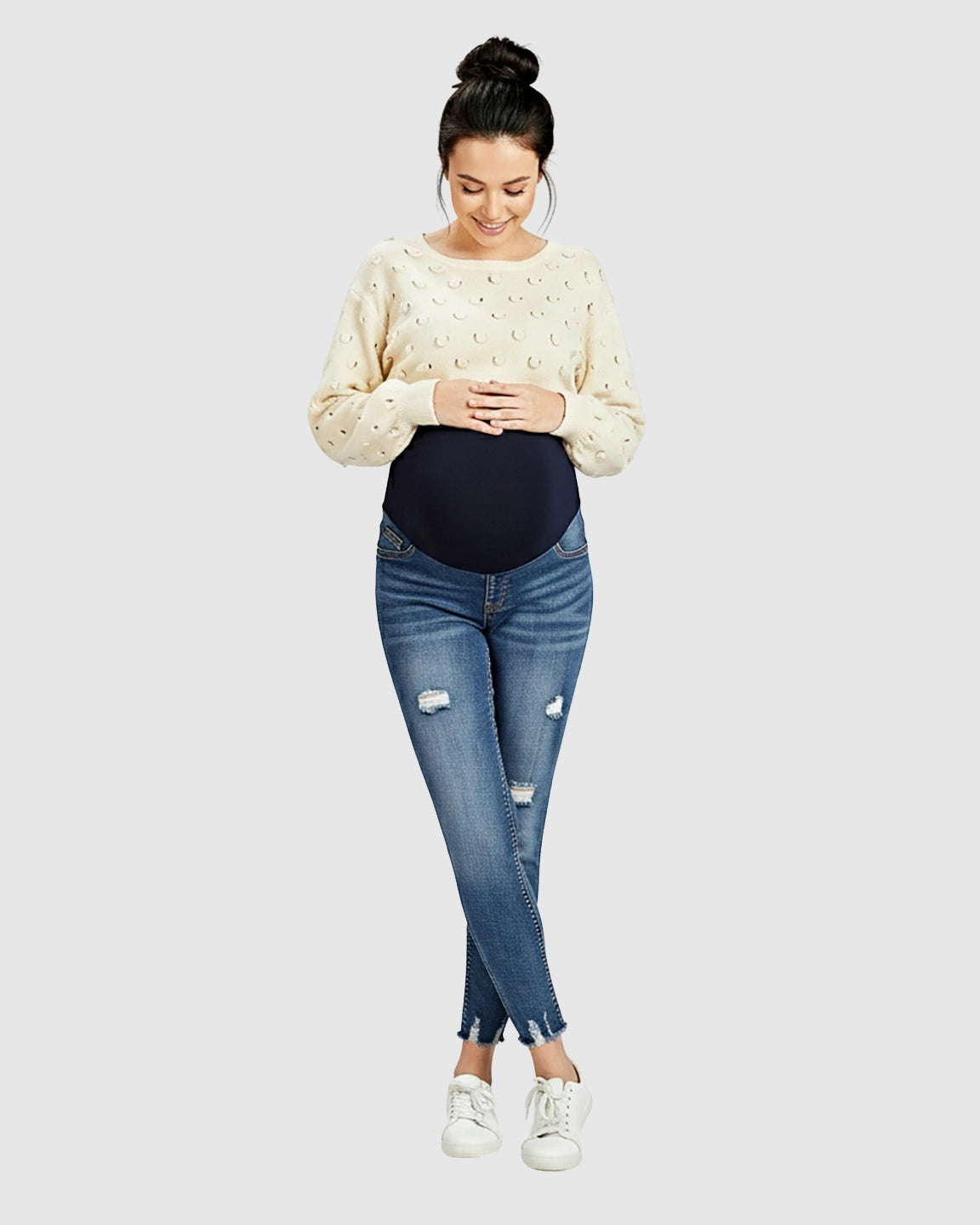 Frayed Hem Distressed Skinny Maternity Jeans