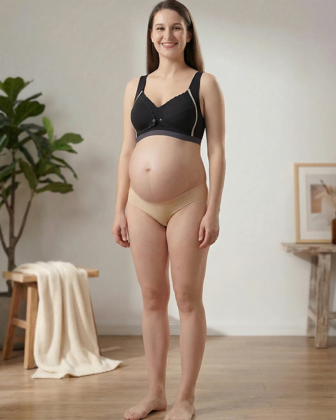 Scalloped V-Neck Contrast Trim Nursing Bra