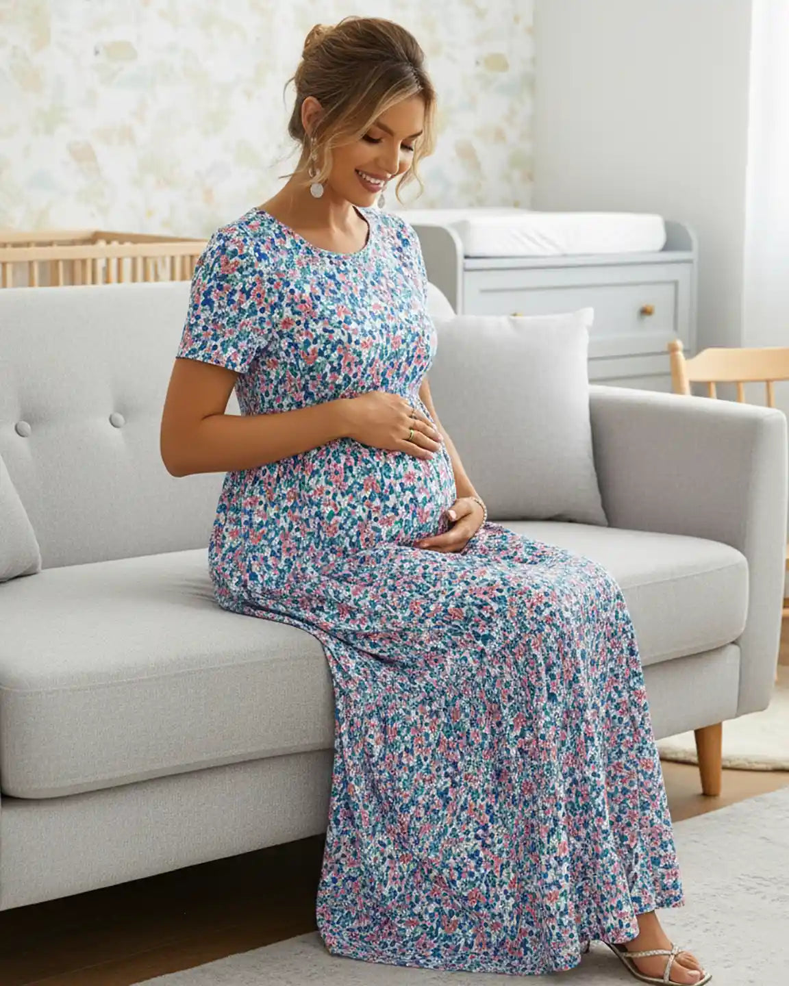 Flowy Floral-Pastoral Style Maternity Maxi Dress