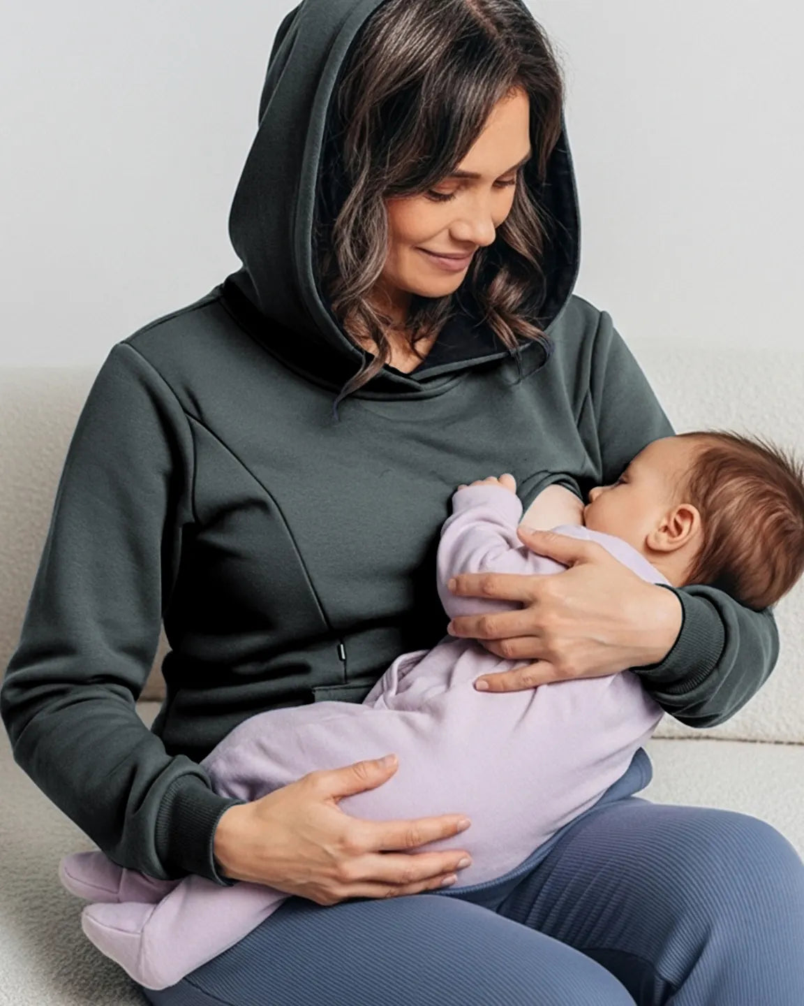 Long-sleeve Kangaroo Pocket Maternity Hoodie