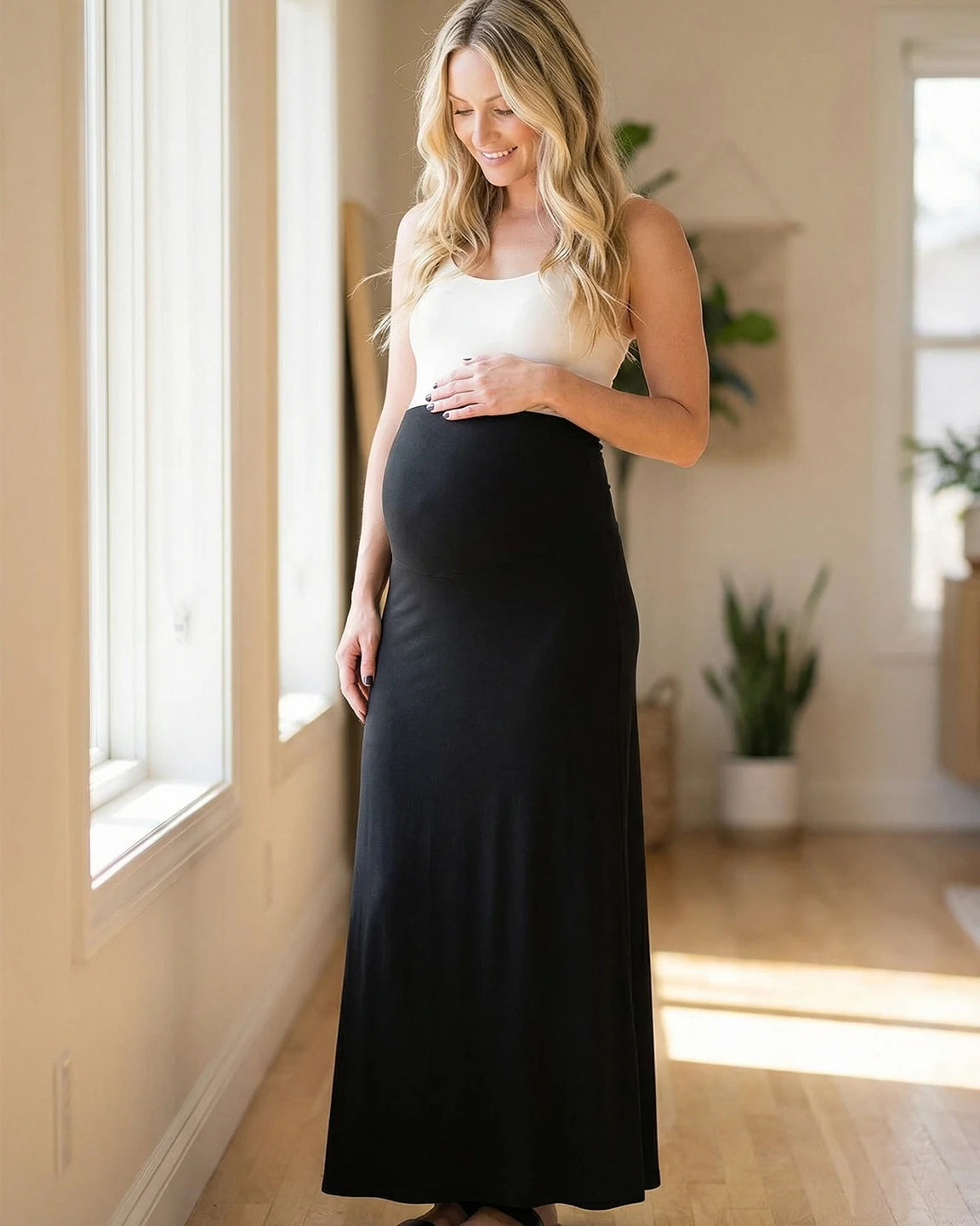 Full-Panel Waistband Flowing Maternity Maxi Skirt