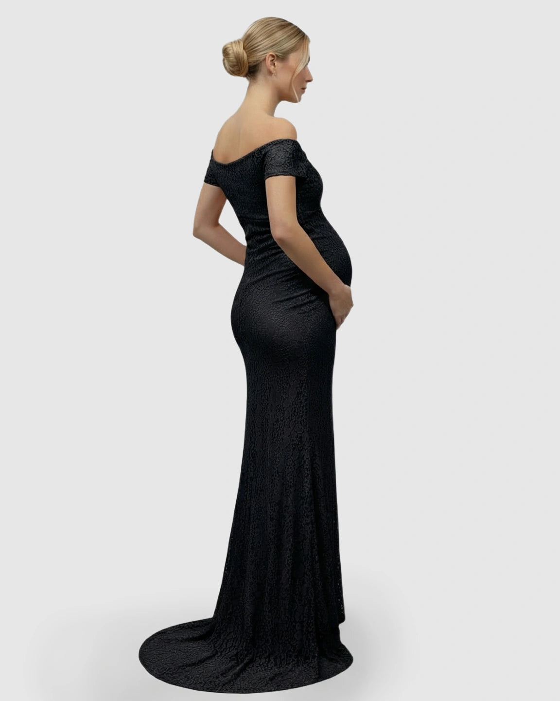 Off-Shoulder Train-Hem Maternity Photoshoot Gown
