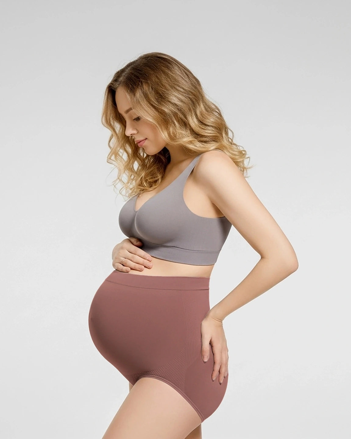 High-Waist Seamless Maternity Panties