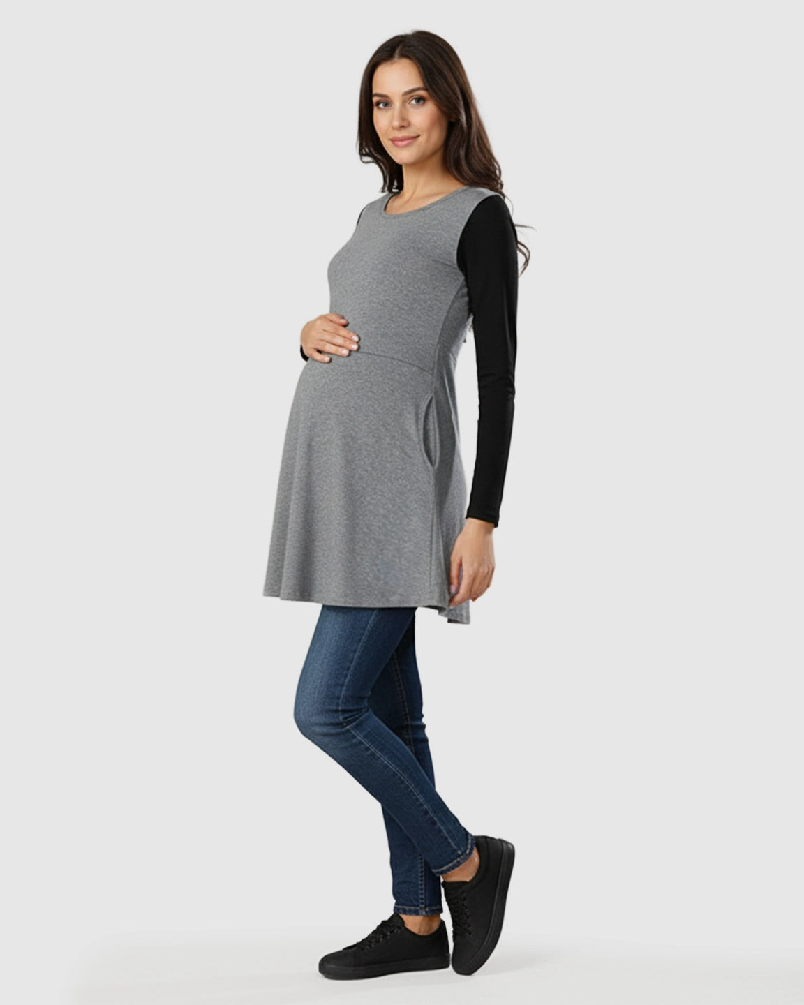 Long-sleeves Relaxed Fit Maternity & Nursing Top