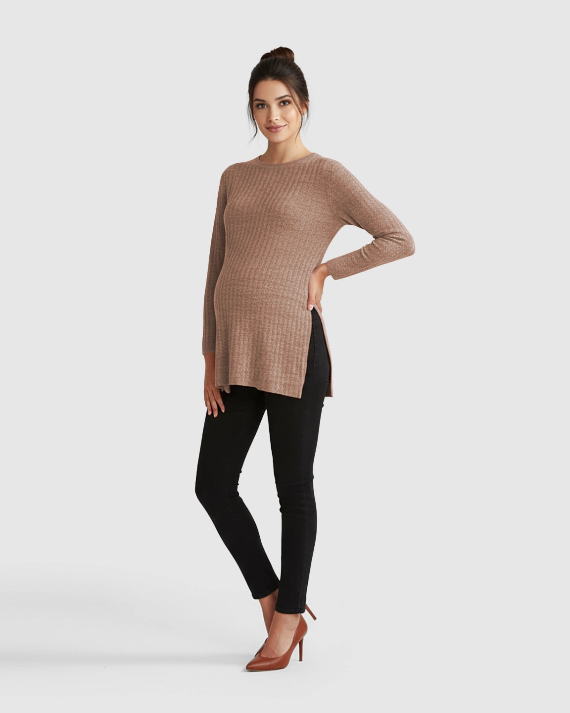 Ribbed Knit Side-Slit Long Sleeve Maternity Top
