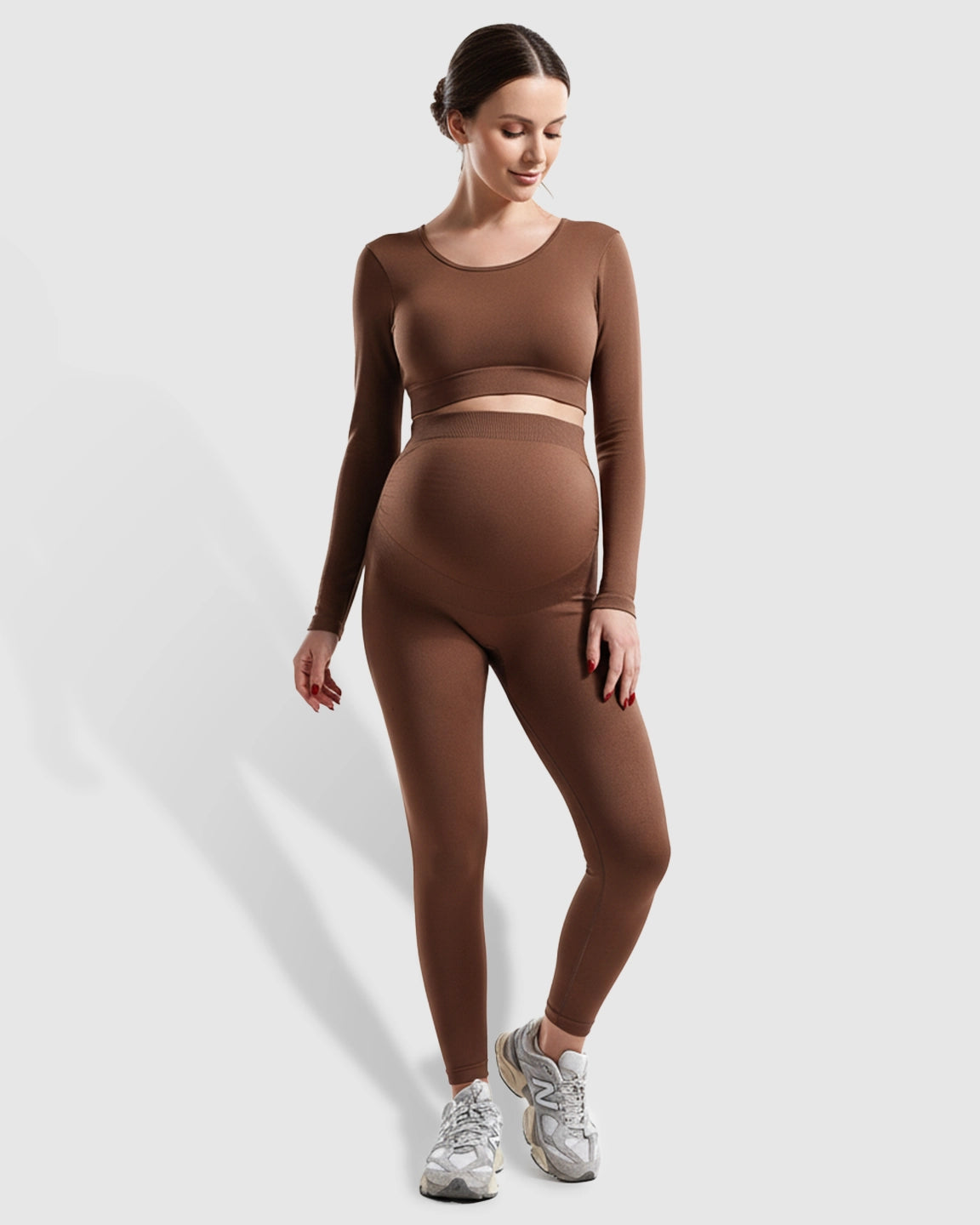 Moisture-Wicking Sporty Slim Fit Maternity Activewear Set