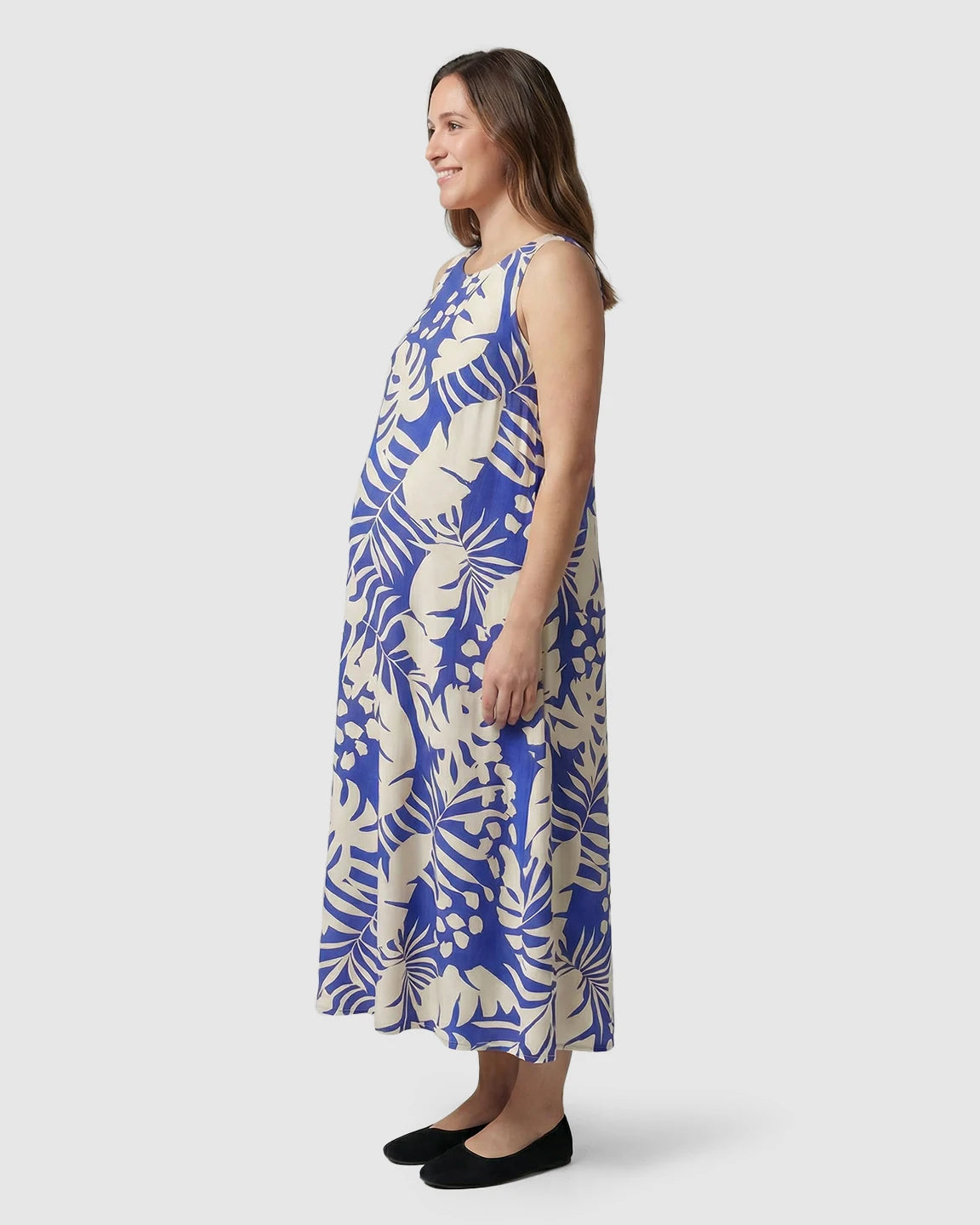 Tropical-Print Sleeveless Maternity Dress