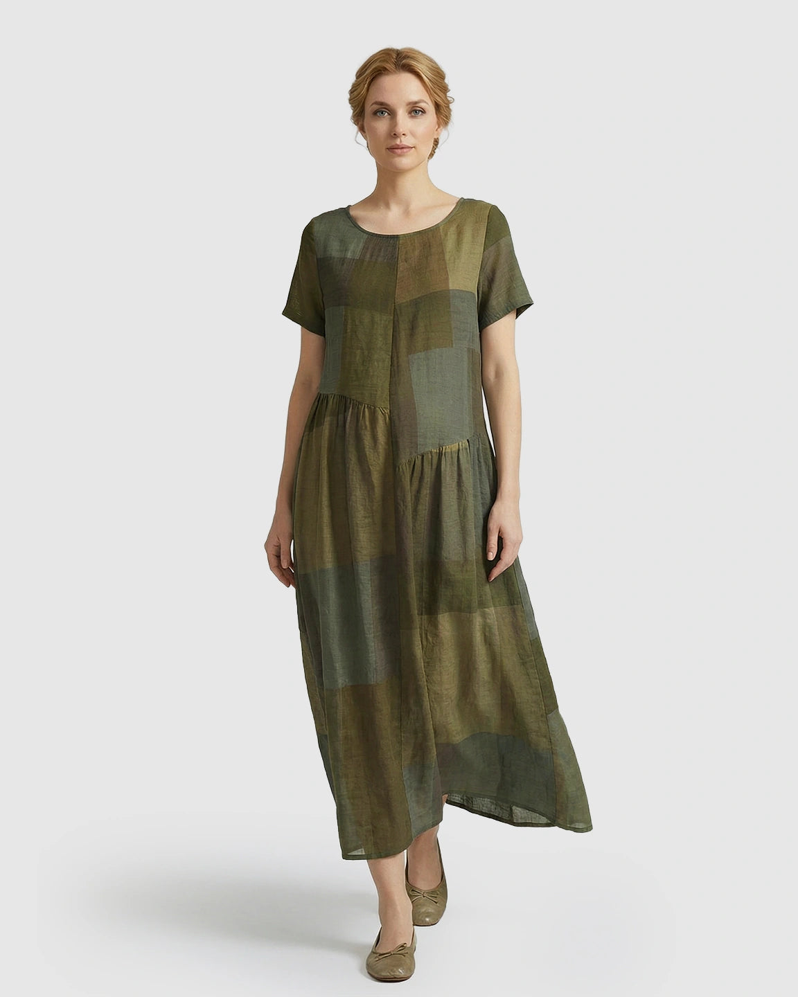 Pocketed Plaid Loose Maternity Maxi Dress