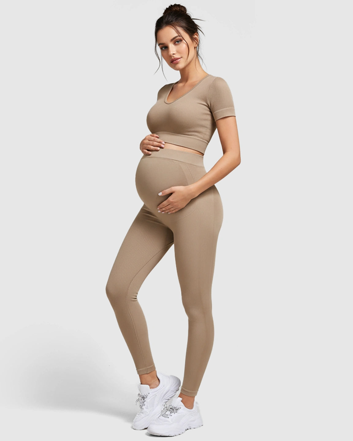 Nylon Stretch Comfort Fit Maternity Activewear Set